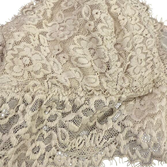 Aerie lace bralette with padded inserts included - women's small - Picture 2 of 8